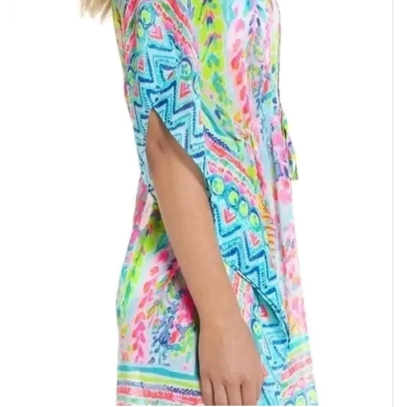Lilly Pulitzer Size Large Gardenia Cover Up NWOT in Catch The Wave. Holy grail! - Picture 3 of 5